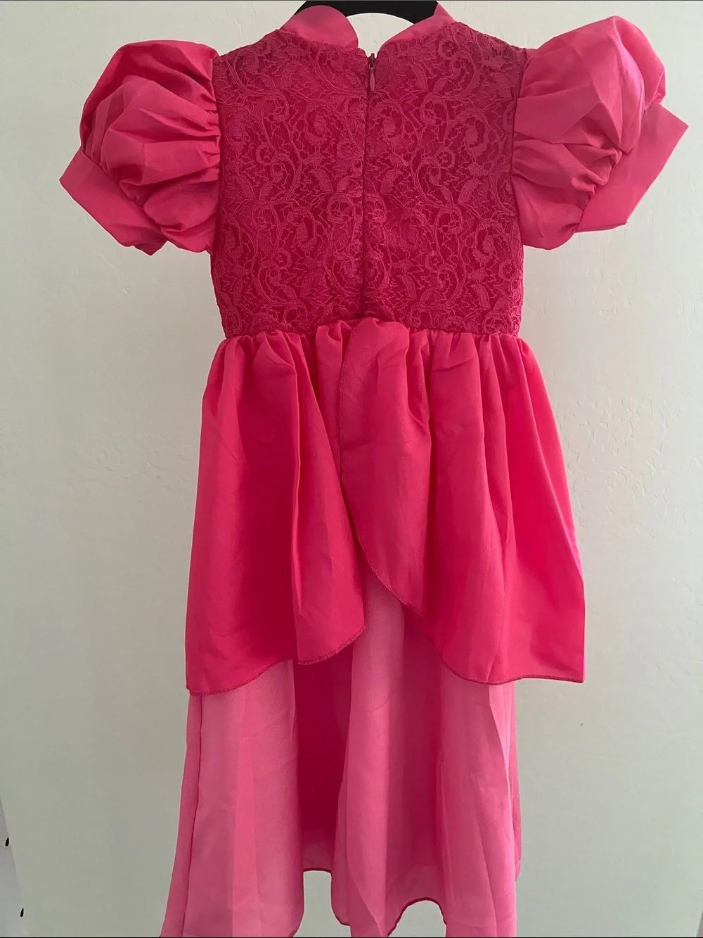 Princess Peach Super Mario Bros Dress with Crown and Gloves Size 100 (3-4T)